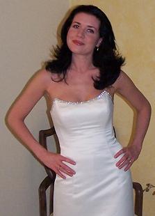 Aeryn Sun's Wedding Dress